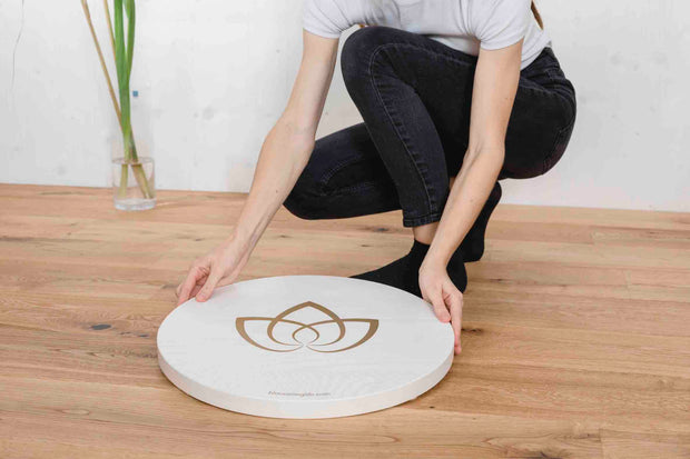Earthing plate